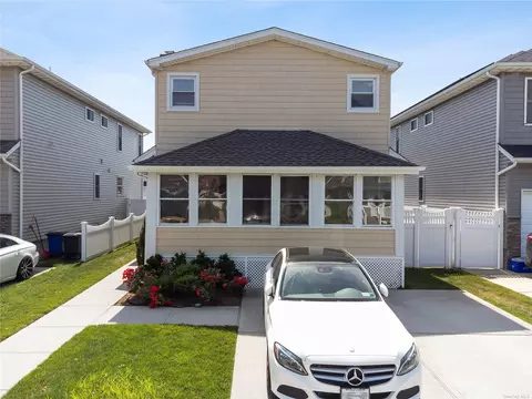 2754 Harvard Pl, Baldwin, NY 11510