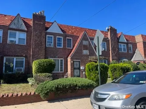 116-40 224th St, Cambria Heights, NY 11411