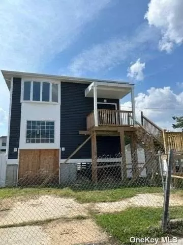 102 West Blvd, East Rockaway, NY 11518