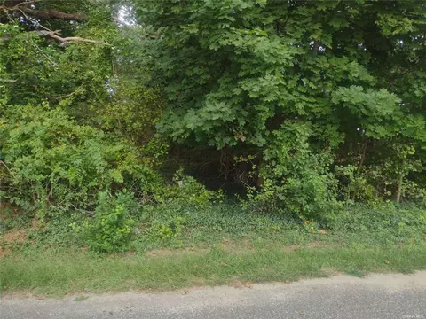 Pine Street, East Moriches, NY 11940