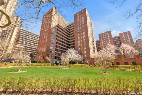 98-20 62 Dr #14H, Rego Park, NY 11374