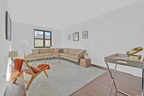 28-08 141 St #6A, Flushing, NY 11354