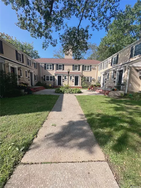 64-56 223rd Pl #B, Bayside, NY 11364