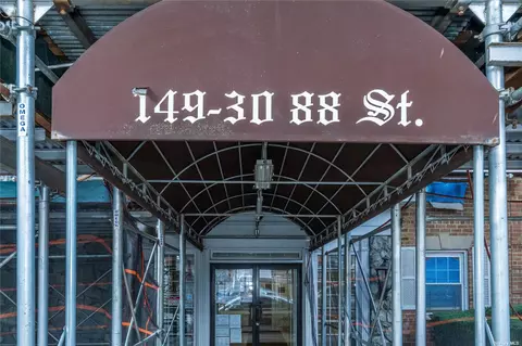 149-30 88th St #3BC, Howard Beach, NY 11414