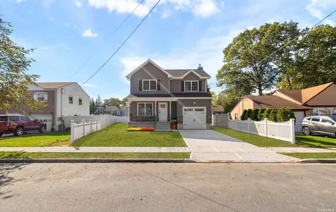 22 Carolina Ave, Hempstead, NY 11550