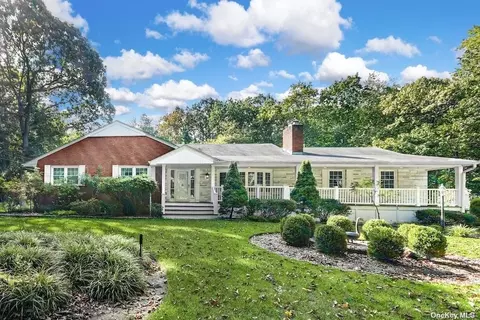 24 Camp Woodbine Rd, Belle Terre, NY 11777