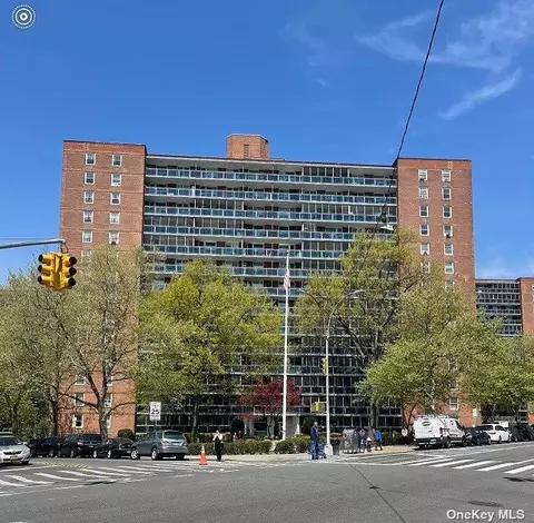 97-07 63rd Rd #5E, Rego Park, NY 11374