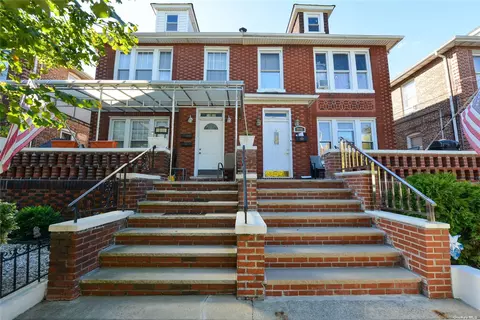 10-50 116 St, College Point, NY 11356
