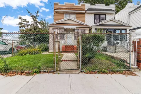 93-03 123rd St, Richmond Hill South, NY 11419