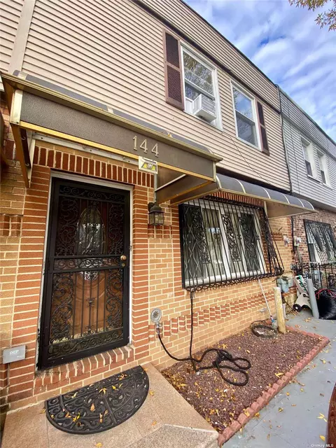 144 Herzl St, Brooklyn, NY 11212
