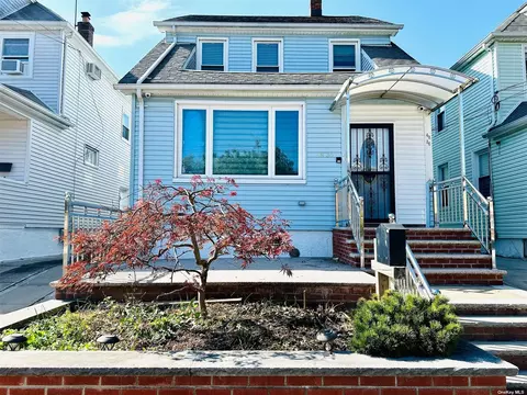 48-36 207th St, Bayside, NY 11364