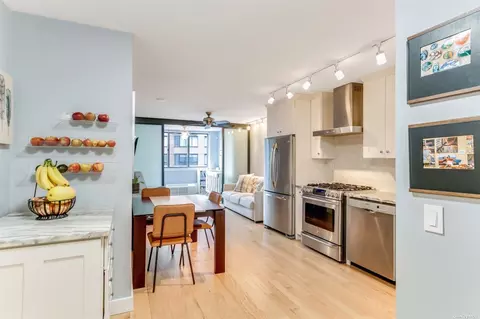 345 E 93rd St #23H, New York, NY 10128