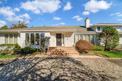 1055 Seawane Dr, Hewlett Harbor, NY 11557