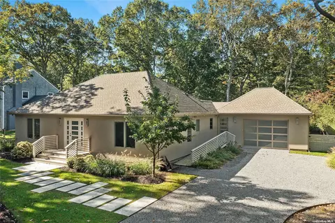 62 Camberly Rd, East Hampton, NY 11937