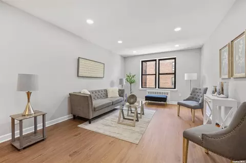 37-20 87th St #3A, Jackson Heights, NY 11372