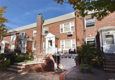 201-07 42nd Ave, Bayside, NY 11361
