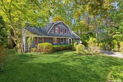 158 Chestnut Cir, Northport, NY 11768