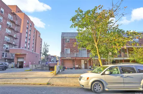 144-23 37th Ave, Flushing, NY 11354