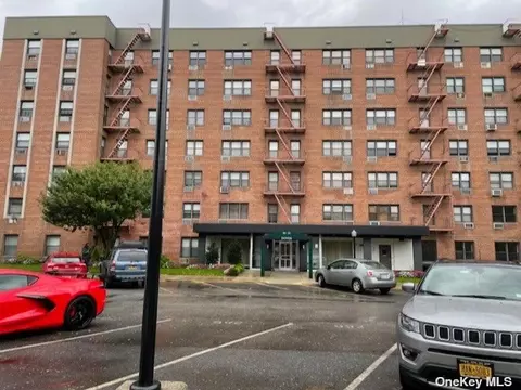 84-10 153 Ave #6J, Howard Beach, NY 11414