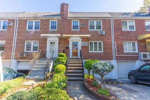 69-59 197th St, Fresh Meadows, NY 11365