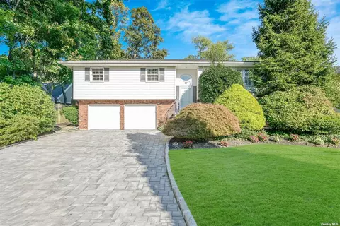 27 Little East Neck Rd, Babylon, NY 11702
