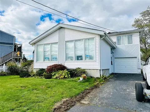 358 Saint Marks Ave, Freeport, NY 11520