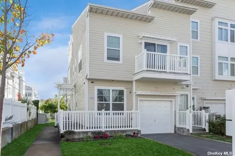 65-11 Seaspray Ave, Arverne, NY 11692