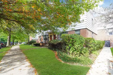 70-13 Park Dr #A, Flushing, NY 11367