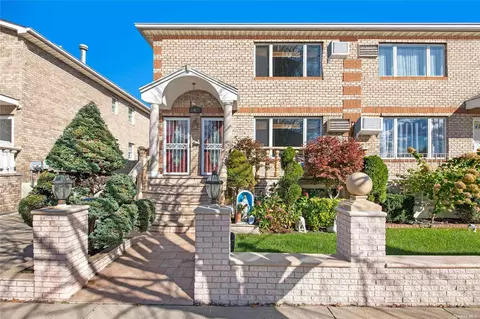 156-47 76th St, Howard Beach, NY 11414