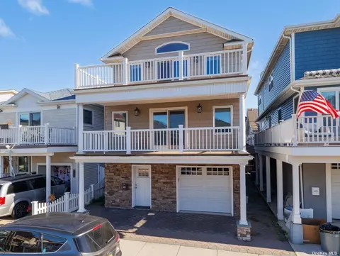 86 Tennessee Ave, Long Beach, NY 11561