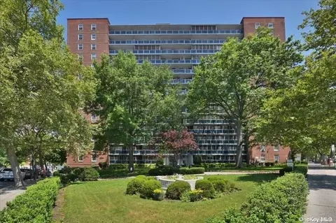 97-07 63rd Dr #6N, Rego Park, NY 11374