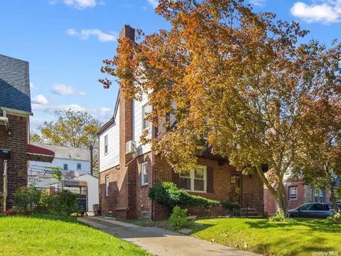 53-44 Bell Blvd, Bayside, NY 11364