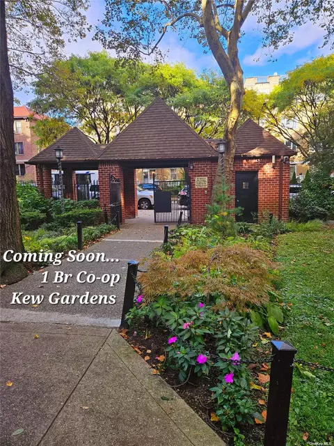 118-66 Metropolitan Ave #1D, Kew Gardens, NY 11415