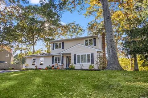 8 Mount Sinai Ave S, Port Jefferson Station, NY 11776