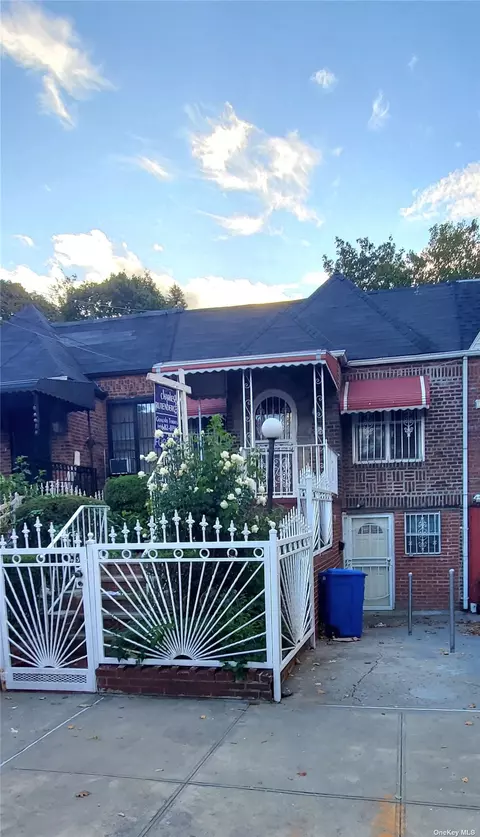 458 E 38th St, Brooklyn, NY 11203