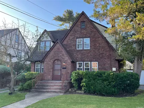 932 Newton Ave, North Baldwin, NY 11510