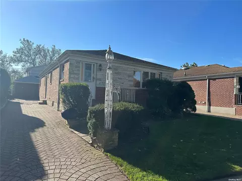 147-32 6 Ave, Whitestone, NY 11357 photo 1