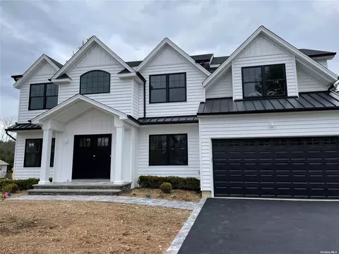 2 Sherman Dr, Syosset, NY 11791