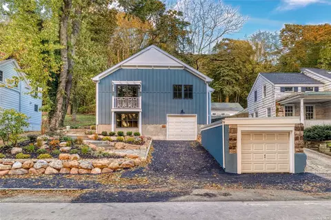 314 Woodbine Ave, Northport, NY 11768