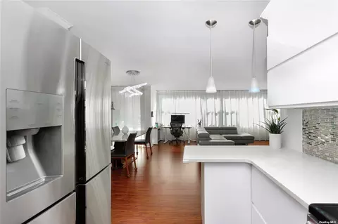 166-35 9th Ave #3A, Beechhurst, NY 11357