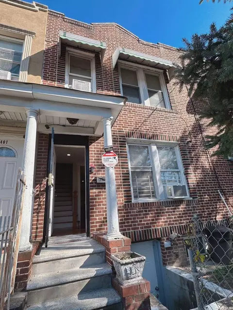 114-03 Inwood St, Jamaica, NY 11436