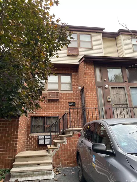 3-09 121st St #113, College Point, NY 11356