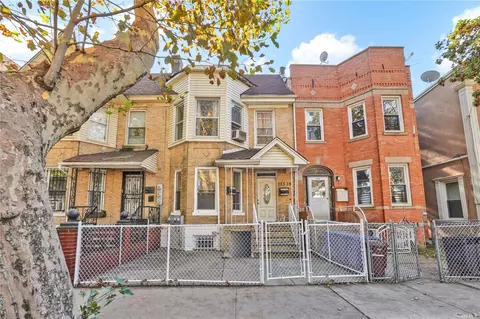 123-12 Hillside Ave, Richmond Hill North, NY 11418