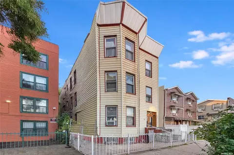 76 Powell St, Brooklyn, NY 11212