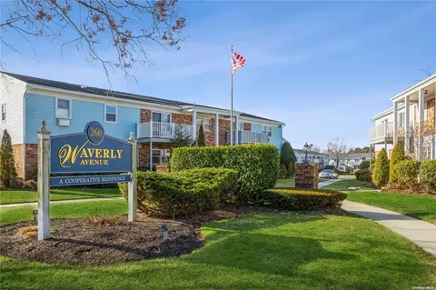 40-61 W Fourth St #40-61, Patchogue, NY 11772
