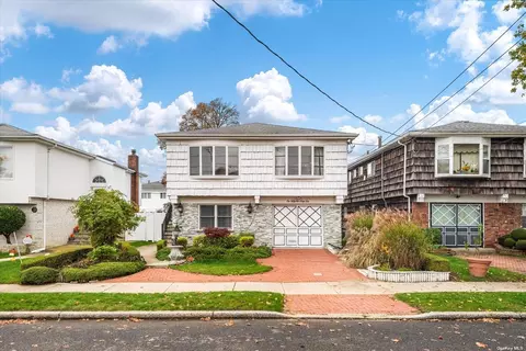 161-44 87th St, Howard Beach, NY 11414
