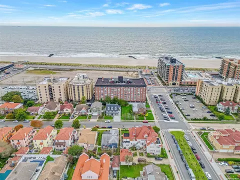 1 E Broadway #7A, Long Beach, NY 11561