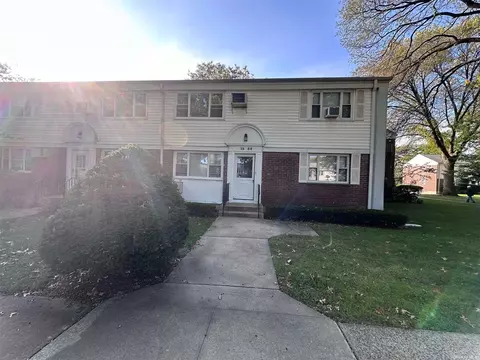 15-30 212 St #224, Bayside, NY 11360