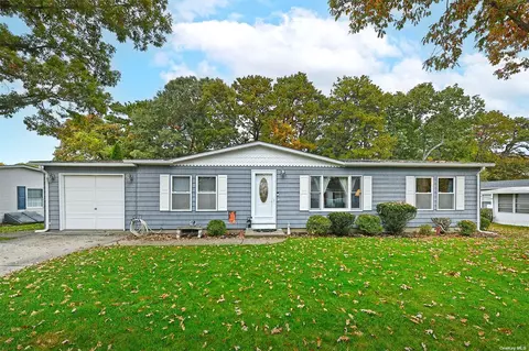 1407-107 Middle Rd, Calverton, NY 11933