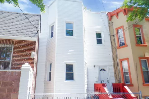 159 Montauk Ave, Brooklyn, NY 11208